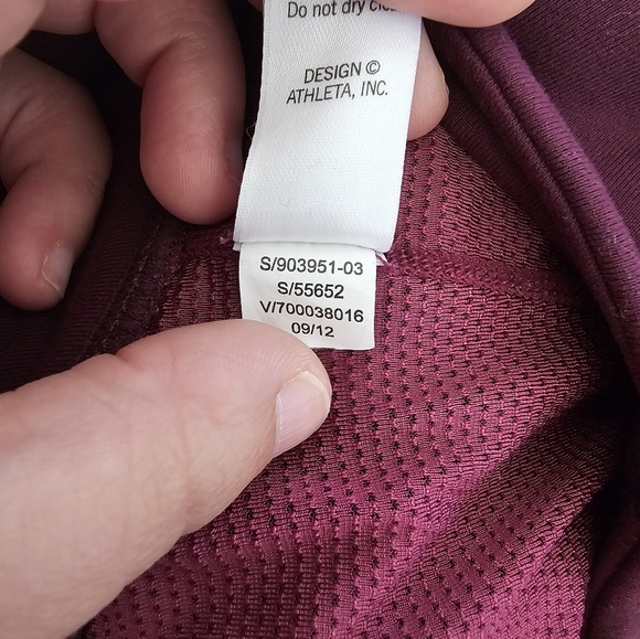 Athleta Magenta Workout Athletic Skort Skirt Size Medium - Picture 7 of 7